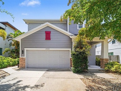 Beach Home For Sale in Sarasota, Florida