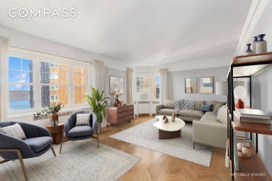 Beach Condo For Sale in New York, New York