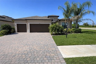 Beach Home For Sale in Fort Myers, Florida