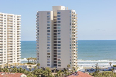 Beach Condo For Sale in Daytona Beach Shores, Florida