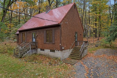 Beach Home For Sale in Ogunquit, Maine