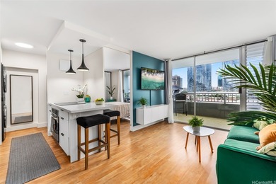 Beach Condo For Sale in Honolulu, Hawaii