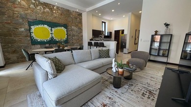 Beach Condo For Sale in Panama City, 