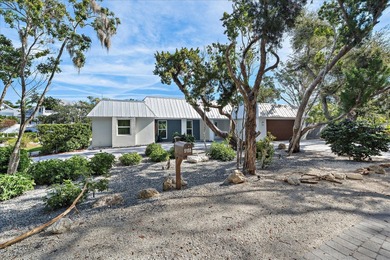 Beach Home For Sale in Sarasota, Florida