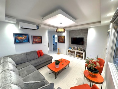 Beach Home For Sale in Panama City, 