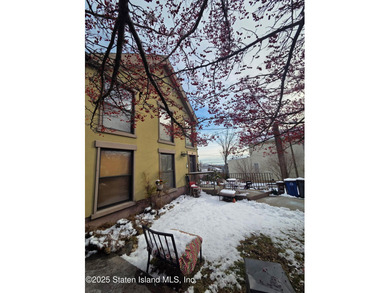 Beach Home For Sale in Staten Island, New York