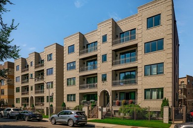 Beach Condo For Sale in Chicago, Illinois