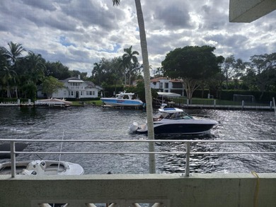 Beach Condo Sale Pending in Fort Lauderdale, Florida