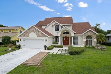 Beach Home For Sale in Fort Myers, Florida