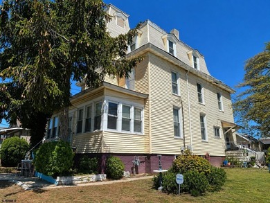 Beach Home For Sale in Pleasantville, New Jersey