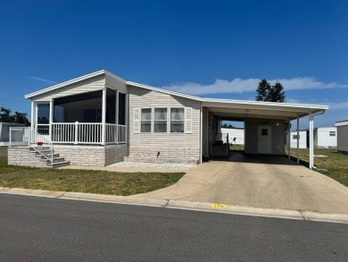 Beach Home For Sale in Bradenton, Florida