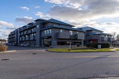 Beach Condo Sale Pending in Grand Haven, Michigan