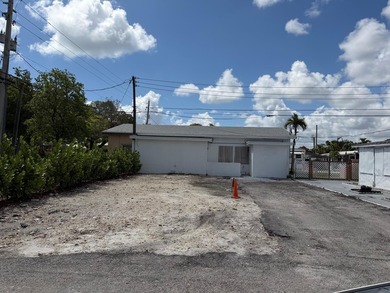 Beach Lot For Sale in Hallandale Beach, Florida