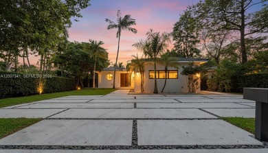 Beach Home For Sale in Miami Beach, Florida