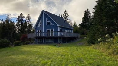 Beach Home For Sale in Walkerville,