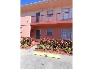 Beach Condo For Sale in West Palm Beach, Florida