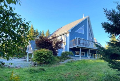 Beach Home For Sale in Walkerville,