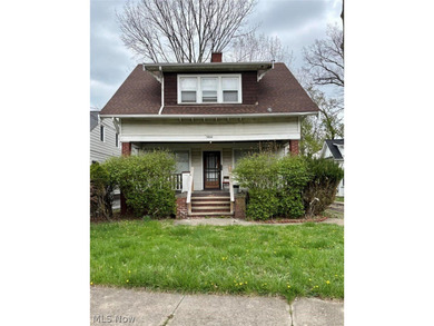 Beach Home For Sale in Cleveland, Ohio
