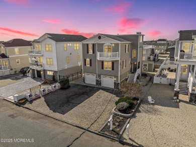 Beach Home For Sale in Surf City, New Jersey