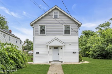 Beach Home For Sale in Keansburg, New Jersey