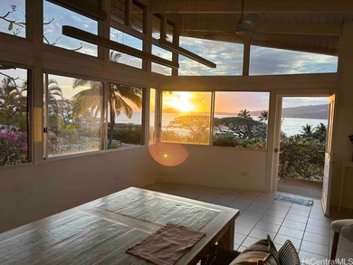 Beach Home For Sale in Honolulu, Hawaii