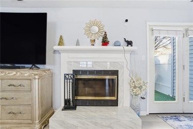 Beach Townhome/Townhouse For Sale in Virginia Beach, Virginia