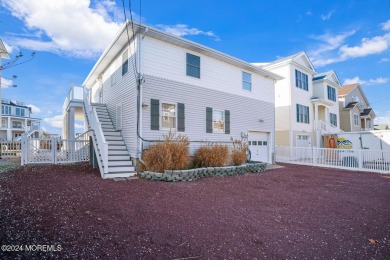 Beach Home For Sale in Manahawkin, New Jersey