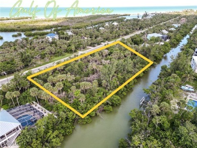 Beach Lot For Sale in Sanibel, Florida
