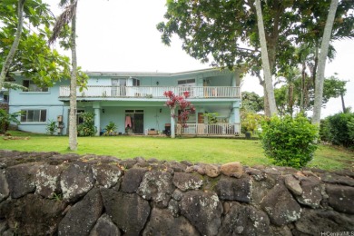 Beach Home For Sale in Kaneohe, Hawaii