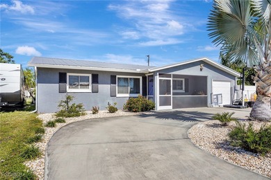 Beach Home For Sale in Fort Myers, Florida