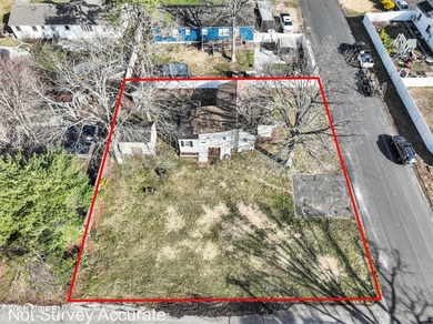 Beach Home For Sale in Toms River, New Jersey