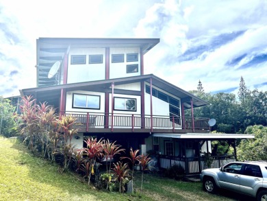 Beach Home For Sale in Haiku, Hawaii