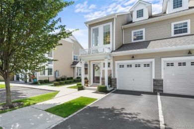 Beach Condo Sale Pending in Blue Point, New York