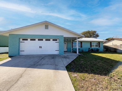 Beach Home Sale Pending in Jensen Beach, Florida
