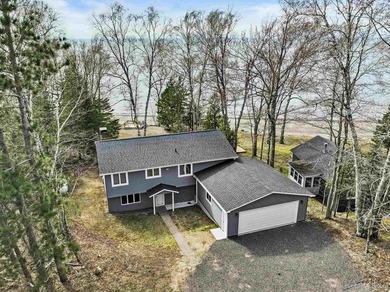 Beach Home For Sale in Calumet, Michigan