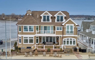Beach Home For Sale in Manasquan, New Jersey