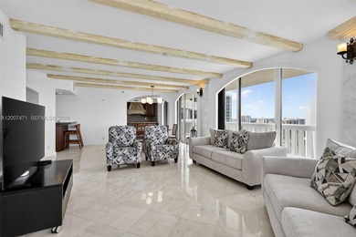 Beach Condo For Sale in Aventura, Florida