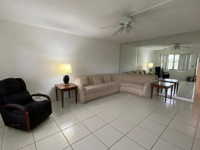 Beach Condo For Sale in Deerfield Beach, Florida