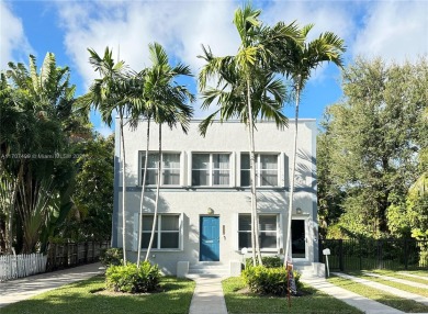 Beach Townhome/Townhouse For Sale in Miami Shores, Florida