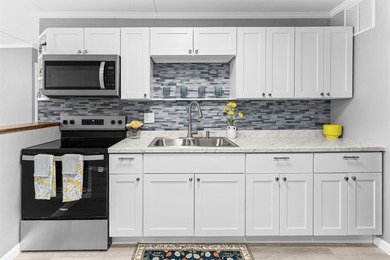 Beach Condo For Sale in Kahului, Hawaii