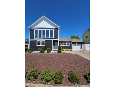 Beach Home For Sale in Ventnor, New Jersey