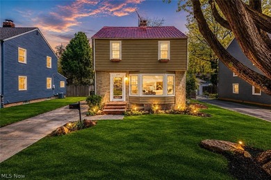 Beach Home For Sale in Avon Lake, Ohio