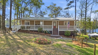 Beach Home For Sale in Georgetown, South Carolina