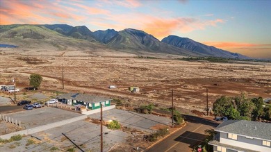 Beach Lot Sale Pending in Lahaina, Hawaii