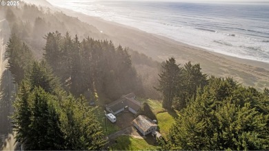 Beach Home For Sale in Gold Beach, Oregon