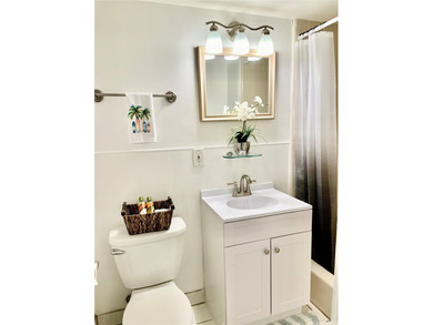 Beach Condo For Sale in Honolulu, Hawaii