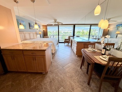 Beach Condo For Sale in Lahaina, Hawaii
