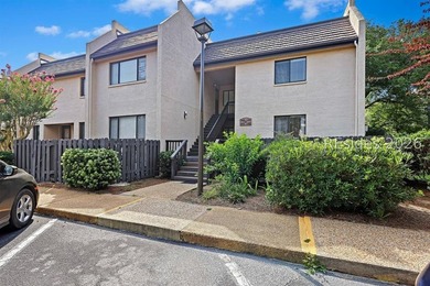 Beach Condo For Sale in Hilton Head Island, South Carolina