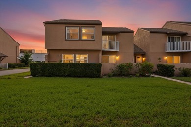 Beach Townhome/Townhouse For Sale in Clearwater, Florida