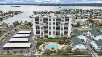 Beach Condo For Sale in Clearwater Beach, Florida